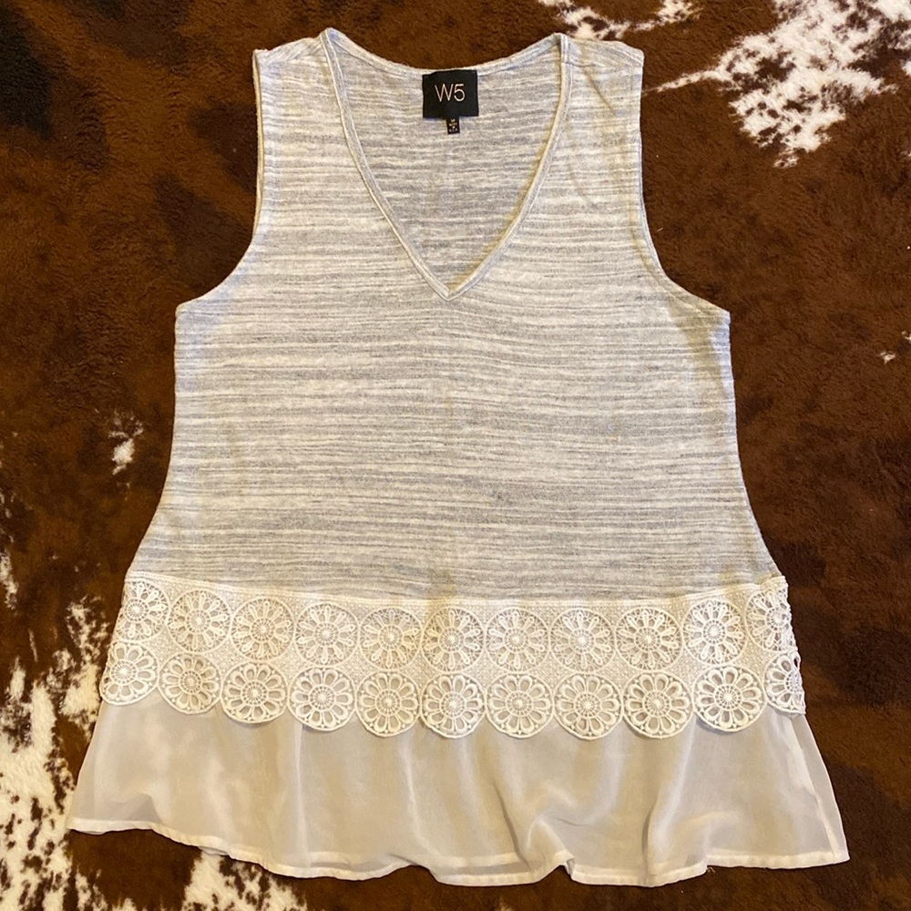 W5 tank top, professional, comfortable, Size M